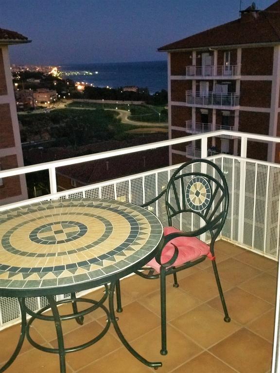 Helena Seaview & Beach-Apartment Montgat Ngoại thất bức ảnh